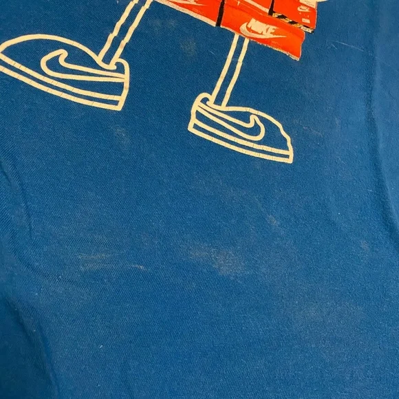 Boys Blue NIKE Teeshirt (XL) - Picture 3 of 4